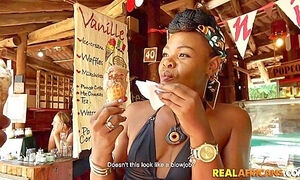 Queen Capitu - Teaser Video