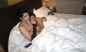 21 Year Old Boy Ne Indian Milf Ko Hotel Mein Ganja Pila Ke Daba Ke Choda