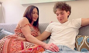 New Year New Experiences With Nina Dolci