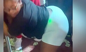 Snap Chat - Ass In Da Club