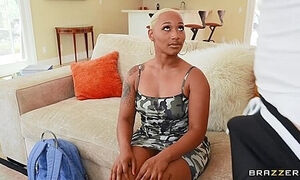 Short-haired Black Plump Milf Thickassdaphne Porn Video - Mick Blue