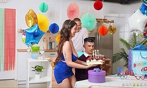 Chloe Surreals Big Tits Xxx By Exxtra