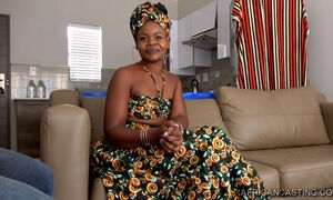 Angolana Ebony Capitu