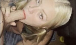Horny Housewife Gives Smoking Blowjob with Explosive Ending! ðŸ’‹