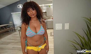 Avery Jane - Bombastic Ebony Milf