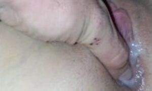 Post creampie 30 year old wife, rub her clit and push the cum back in her pussy
