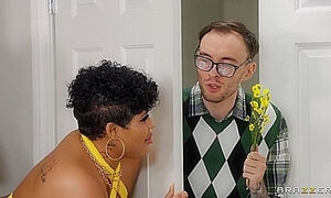 Mazee - Raunchy Roommate Rivalry