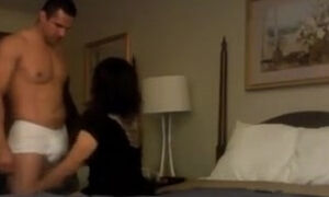 Cheating housewife copulates fellow from bar in hotel