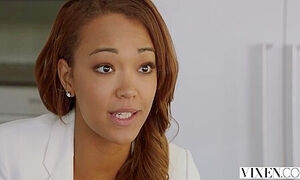 Vixenplus Naughty Assistant Seduces Boss On Vacation 12 Min