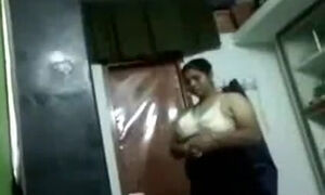 Next Door Shanti Bhabhi MMS