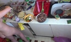 Naked housewife cooks ramen for her husband at home, and then they have a nice meal. (Mukbang, 3/3)