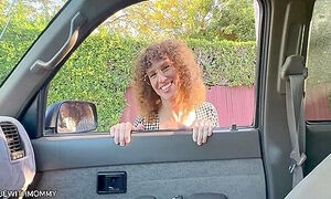 Jewish Milf Picks Up Random Guy For Sex At The Beach And Fucked By Stranger In Bikini 17 Min