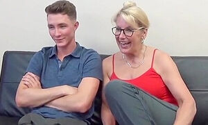 Steamy And Saucy German Gilf Enjoys Quick Lovemaking