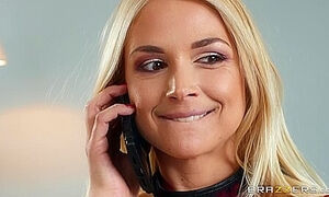 Sarah Vandella, Danny D The Size Queen / 5.4.2018