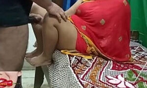 Hot Desi Bhaabi Fuck with Dewar &lpar;New Desi Porn&rpar;