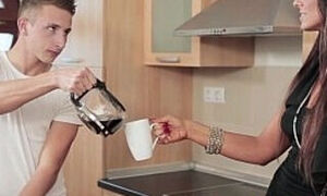 Euro MILF cum sharing with step daughter