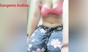 Hot Sangeeta audio sex story in Telugu listen and enjoy