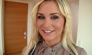 Laura Crystal Pov (720)