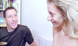 Very Skinny Blonde Milf Fucked By A Big Cock 15 Min