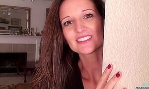 Tiffany Owens - Hot Mama