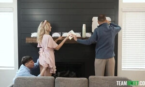 Girlfriend Hold The Moan